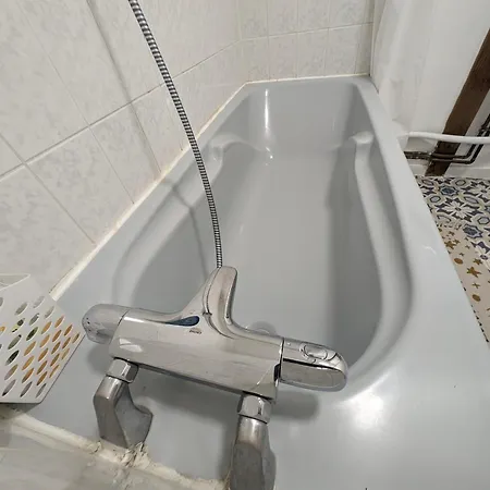 펜션 Charming House:comfort, Queen Size Bed, Work Area *
